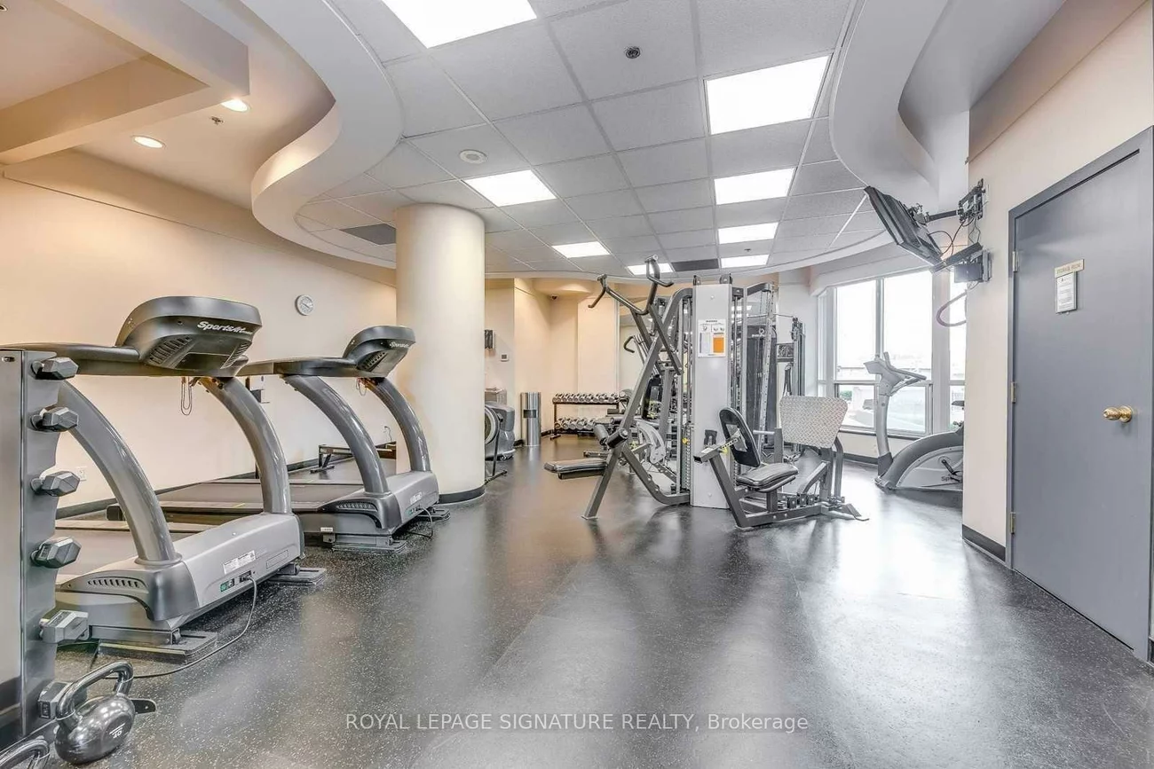 2111, Lake Shore, Mimico, Toronto