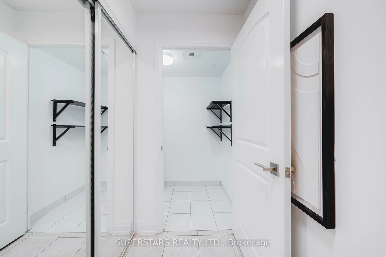 55, De Boers, York University Heights, Toronto
