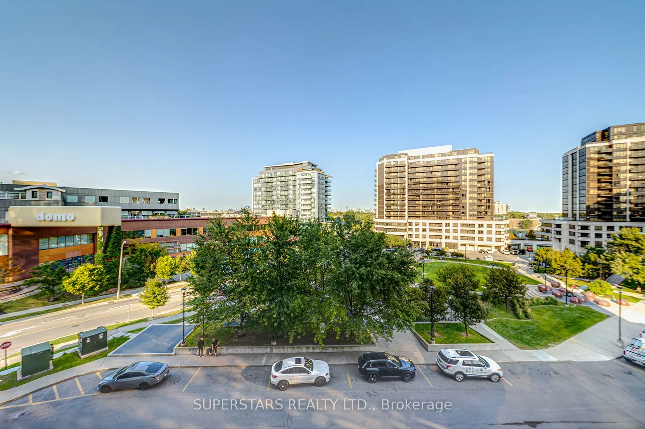 55, De Boers, York University Heights, Toronto
