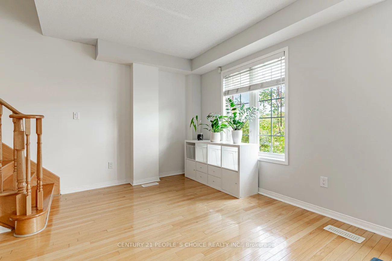 27, West Dean Park, Eringate-Centennial-West Deane, Toronto
