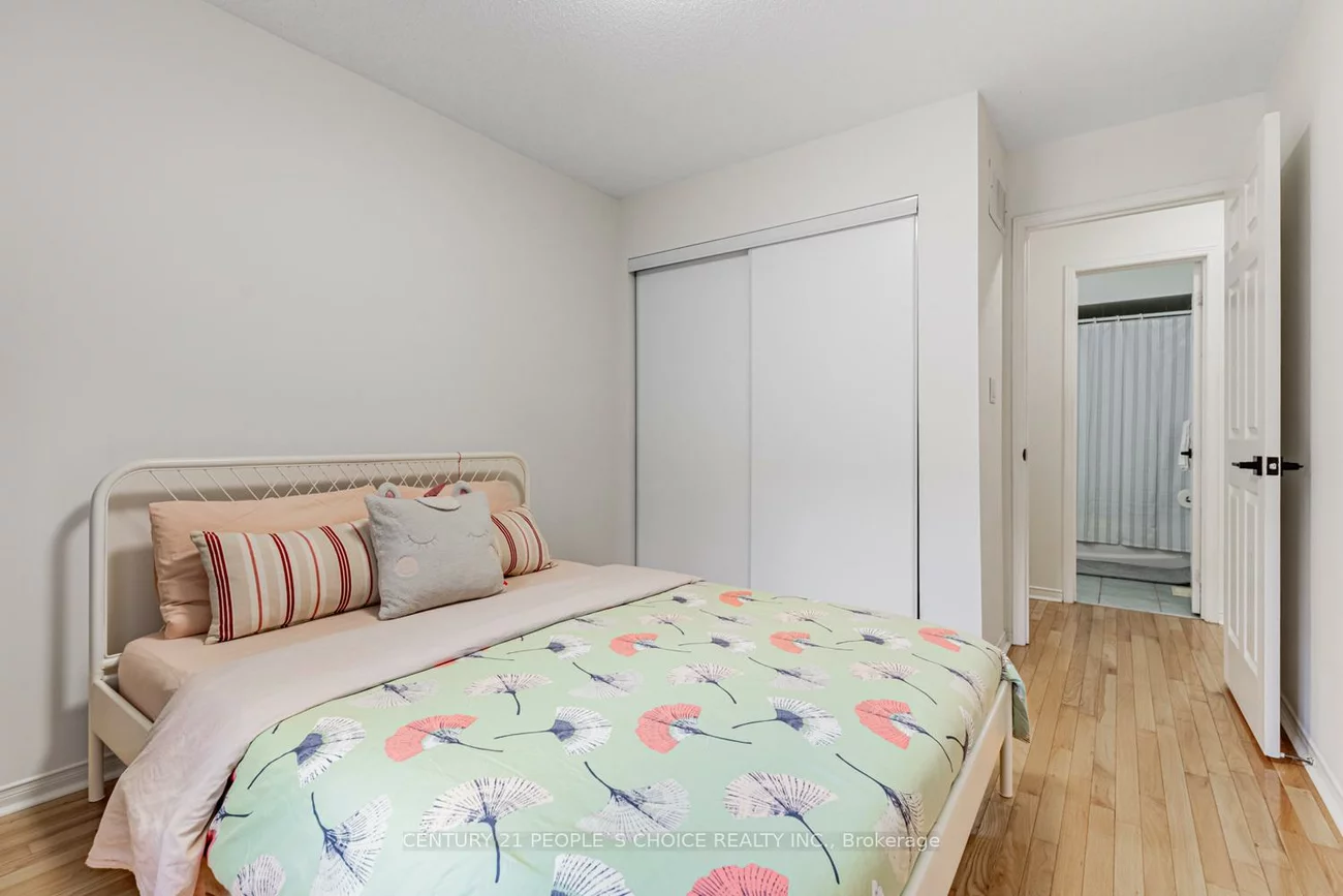 27, West Dean Park, Eringate-Centennial-West Deane, Toronto