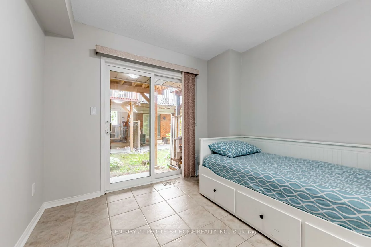 27, West Dean Park, Eringate-Centennial-West Deane, Toronto