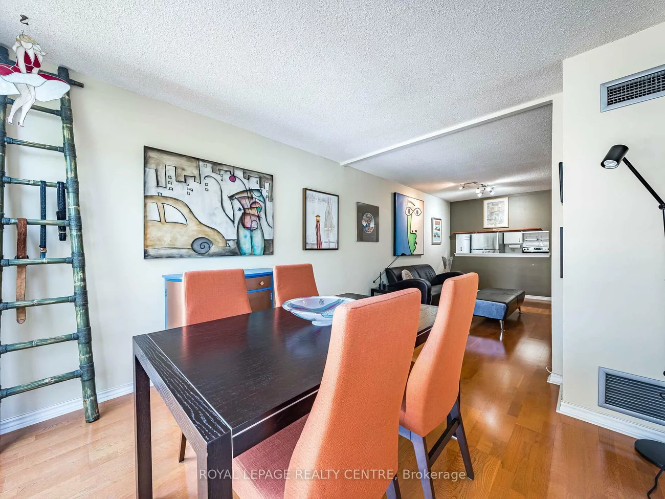 20, Southport, High Park-Swansea, Toronto