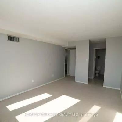 10, Markbrook, Mount Olive-Silverstone-Jamestown, Toronto
