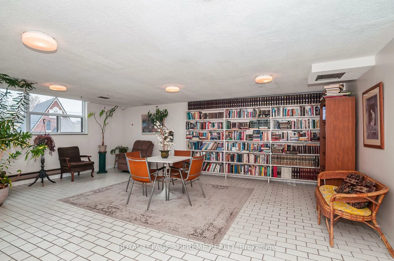 2130, Weston, Weston, Toronto