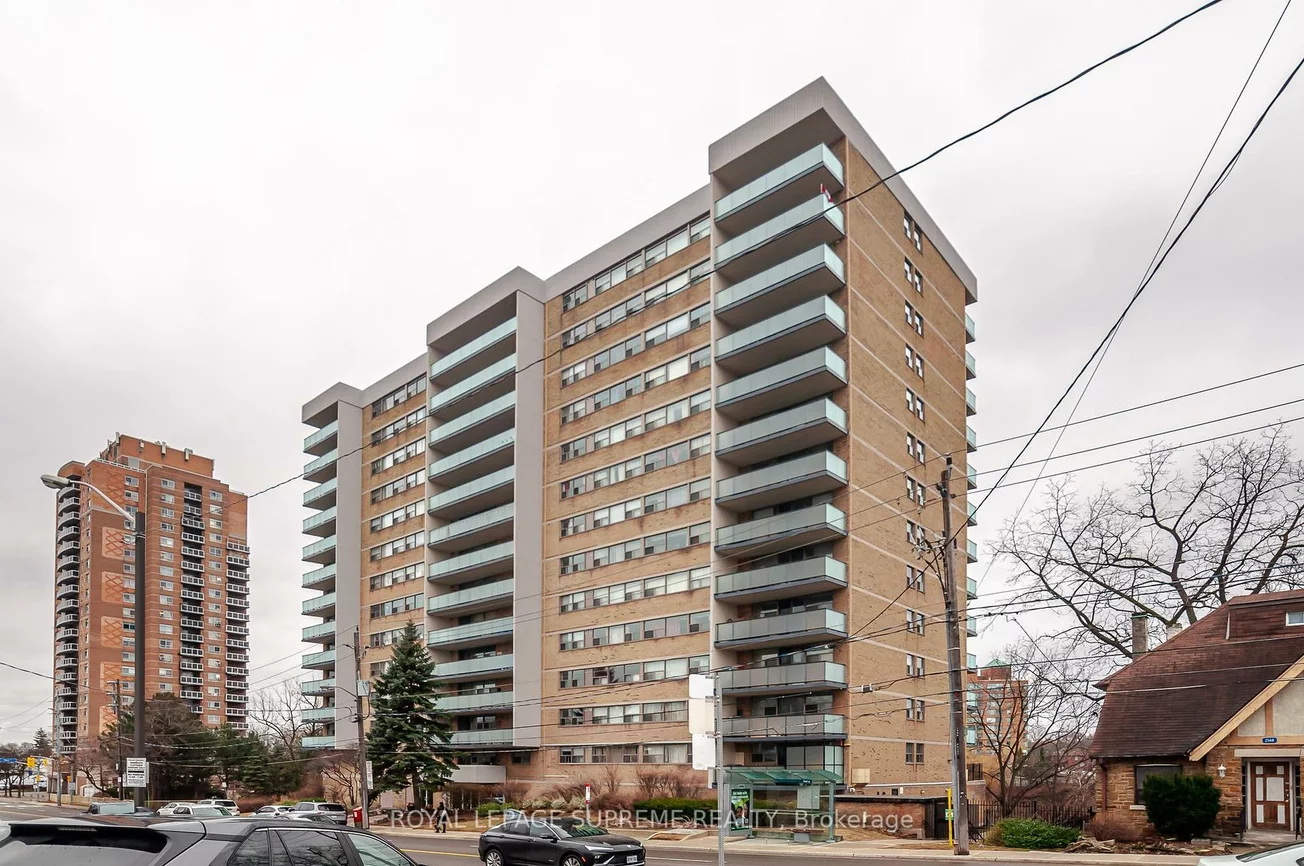 2130, Weston, Weston, Toronto