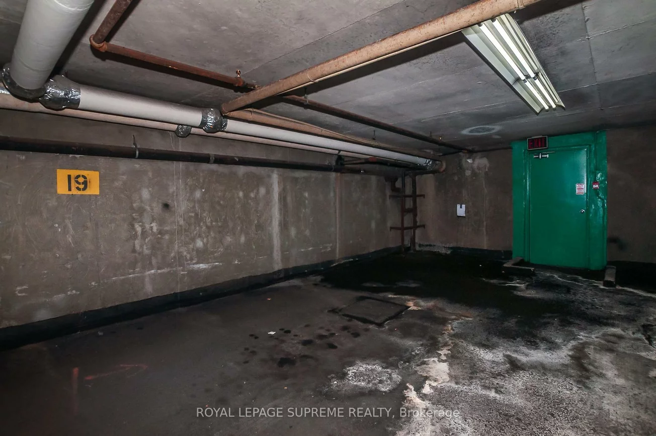 2130, Weston, Weston, Toronto