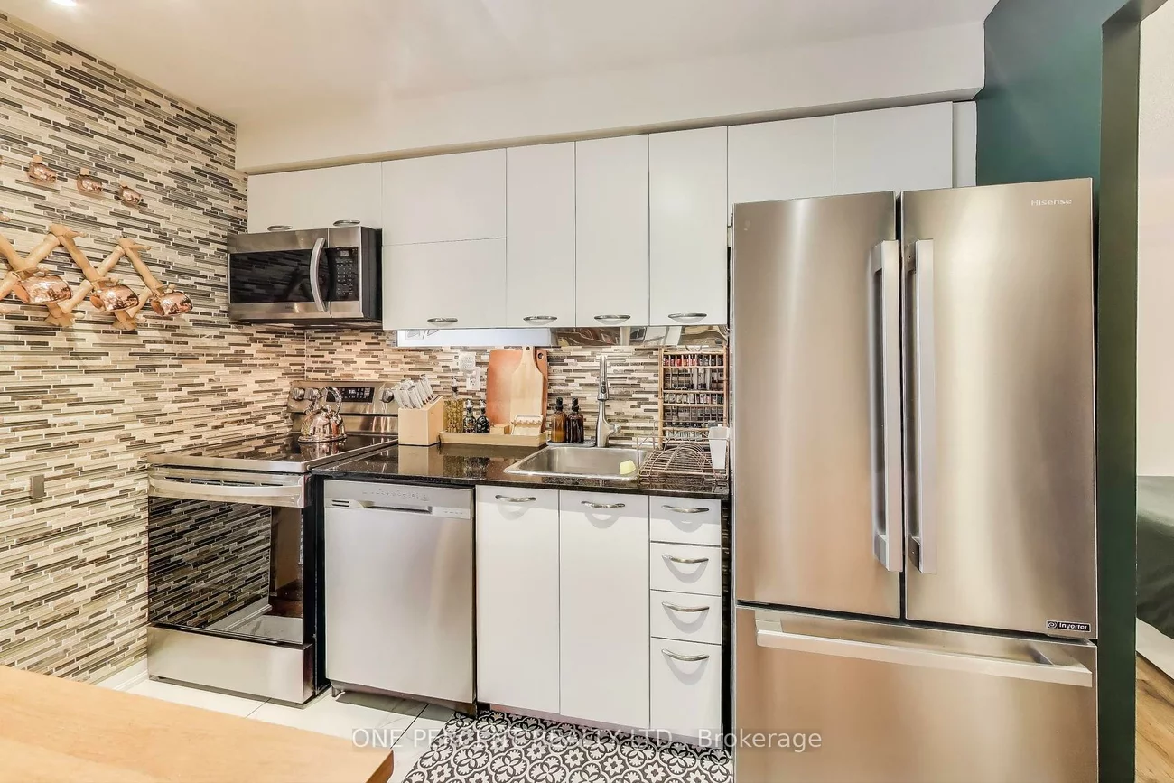 38, Joe Shuster, South Parkdale, Toronto