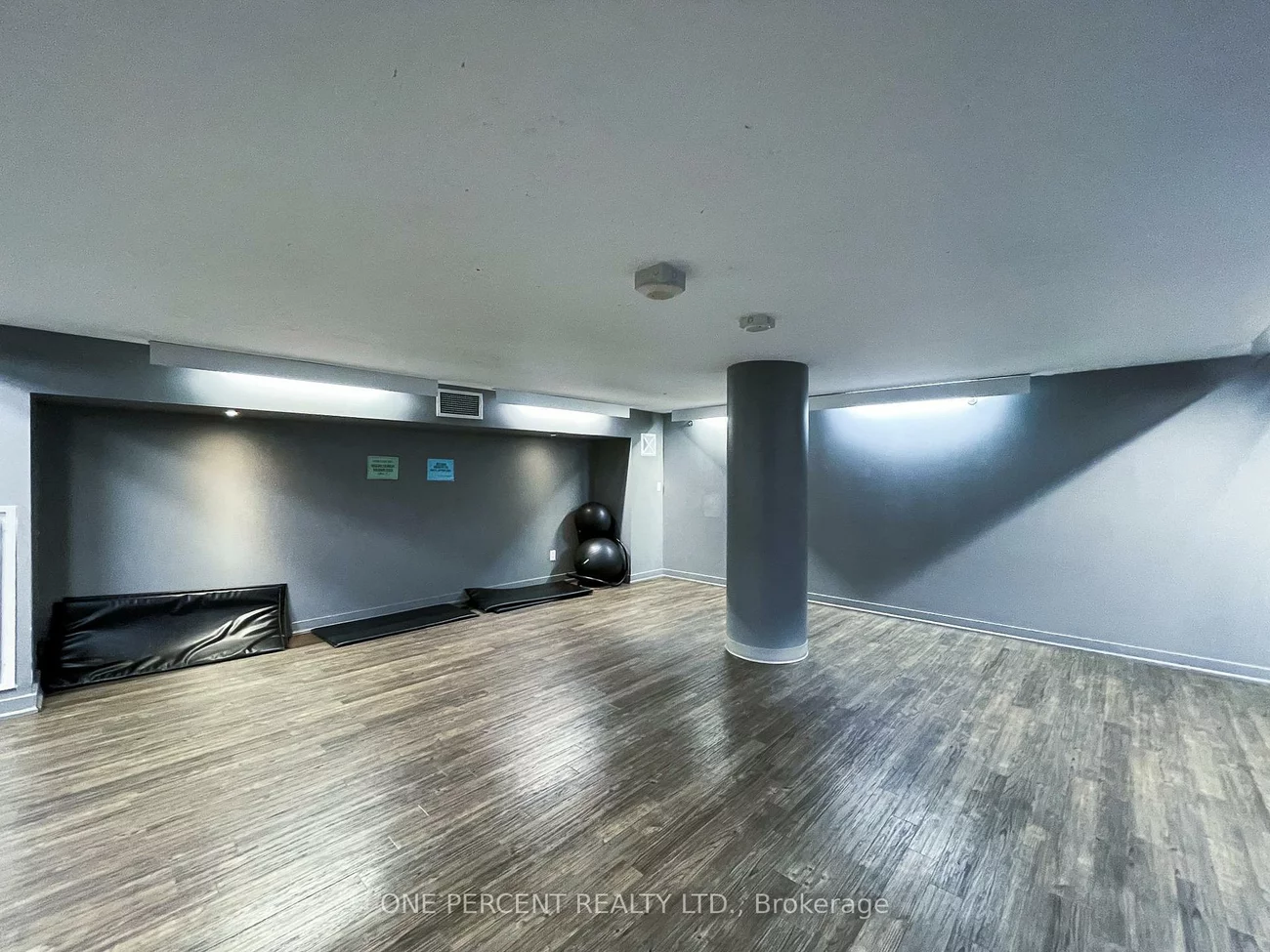 38, Joe Shuster, South Parkdale, Toronto