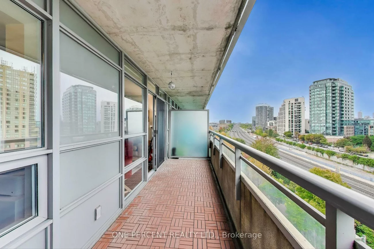 38, Joe Shuster, South Parkdale, Toronto