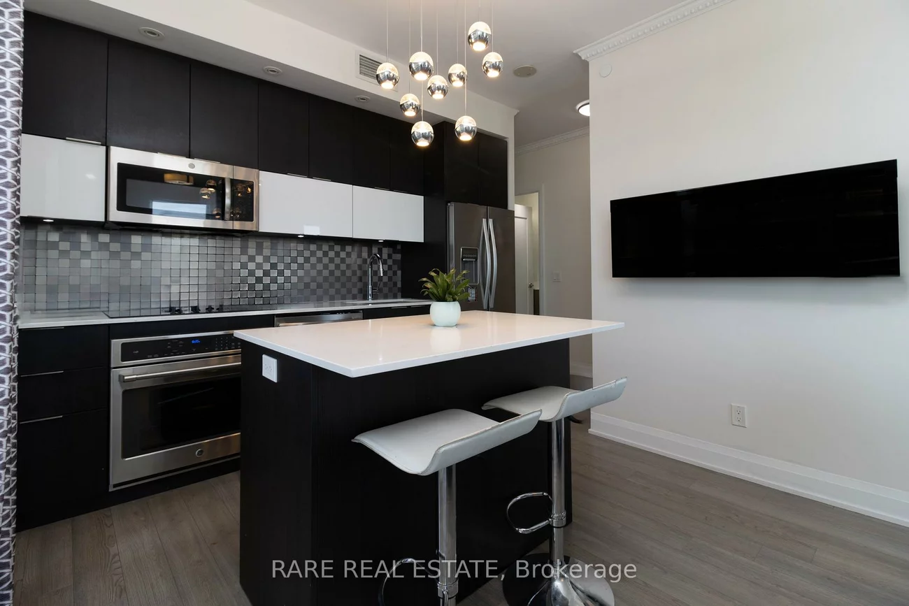 56, Annie Craig, Mimico, Toronto