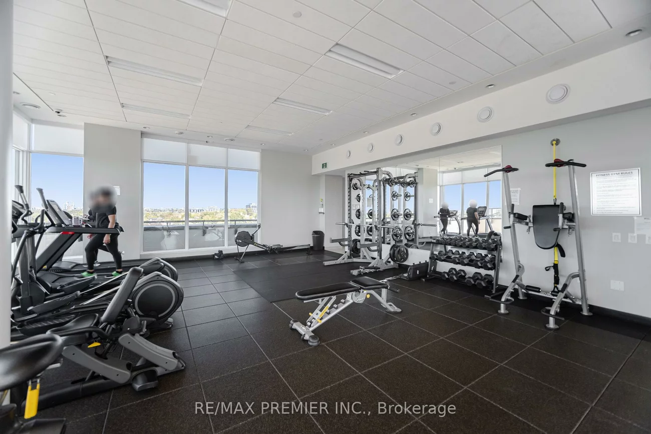2800, KEELE, Downsview-Roding-CFB, Toronto