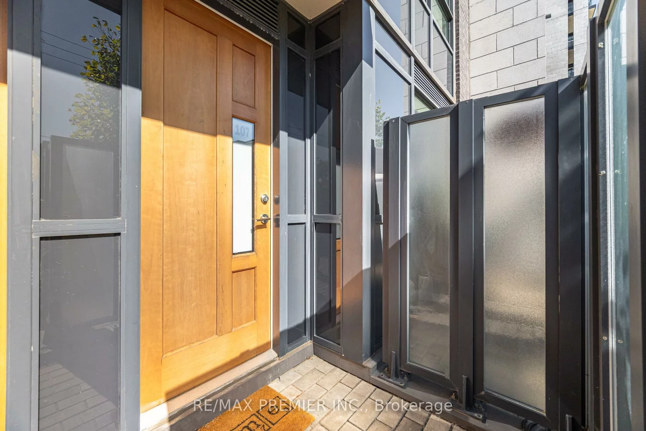 2800, KEELE, Downsview-Roding-CFB, Toronto