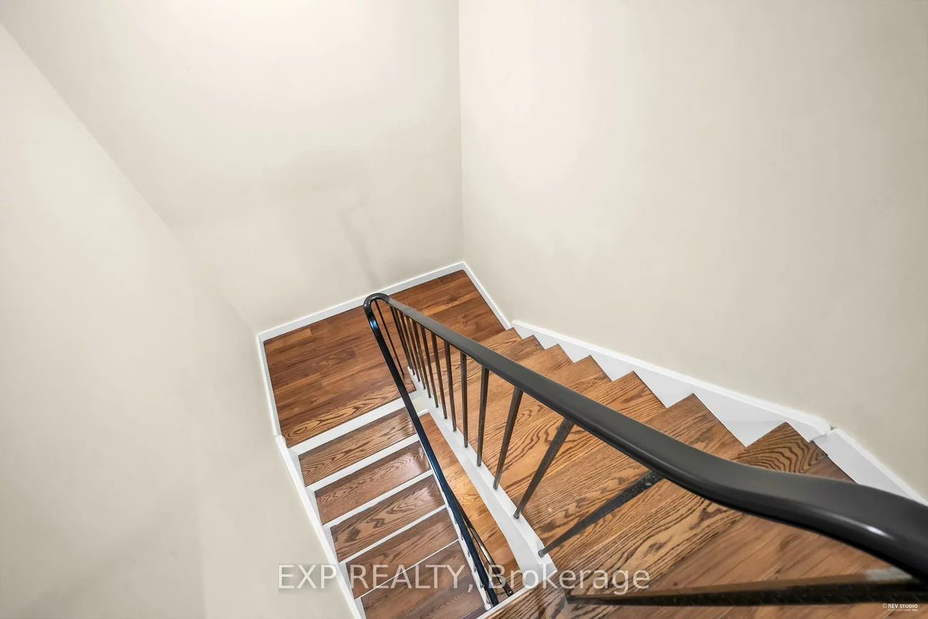 33, Four Winds, York University Heights, Toronto