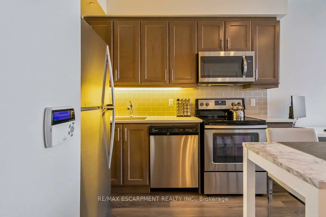 15, Zorra, Islington-City Centre West, Toronto