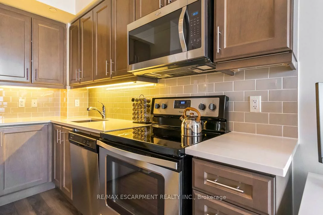 15, Zorra, Islington-City Centre West, Toronto