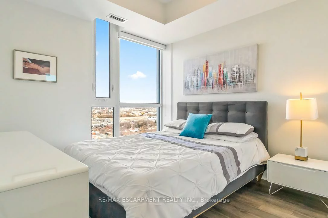 15, Zorra, Islington-City Centre West, Toronto