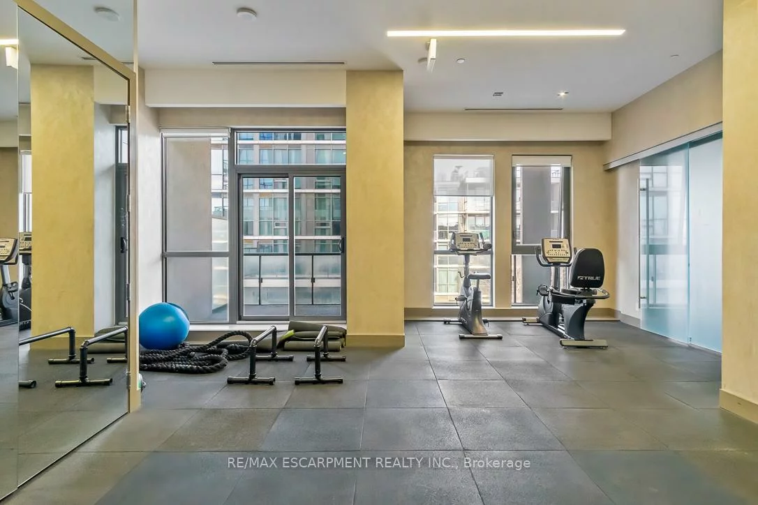 15, Zorra, Islington-City Centre West, Toronto