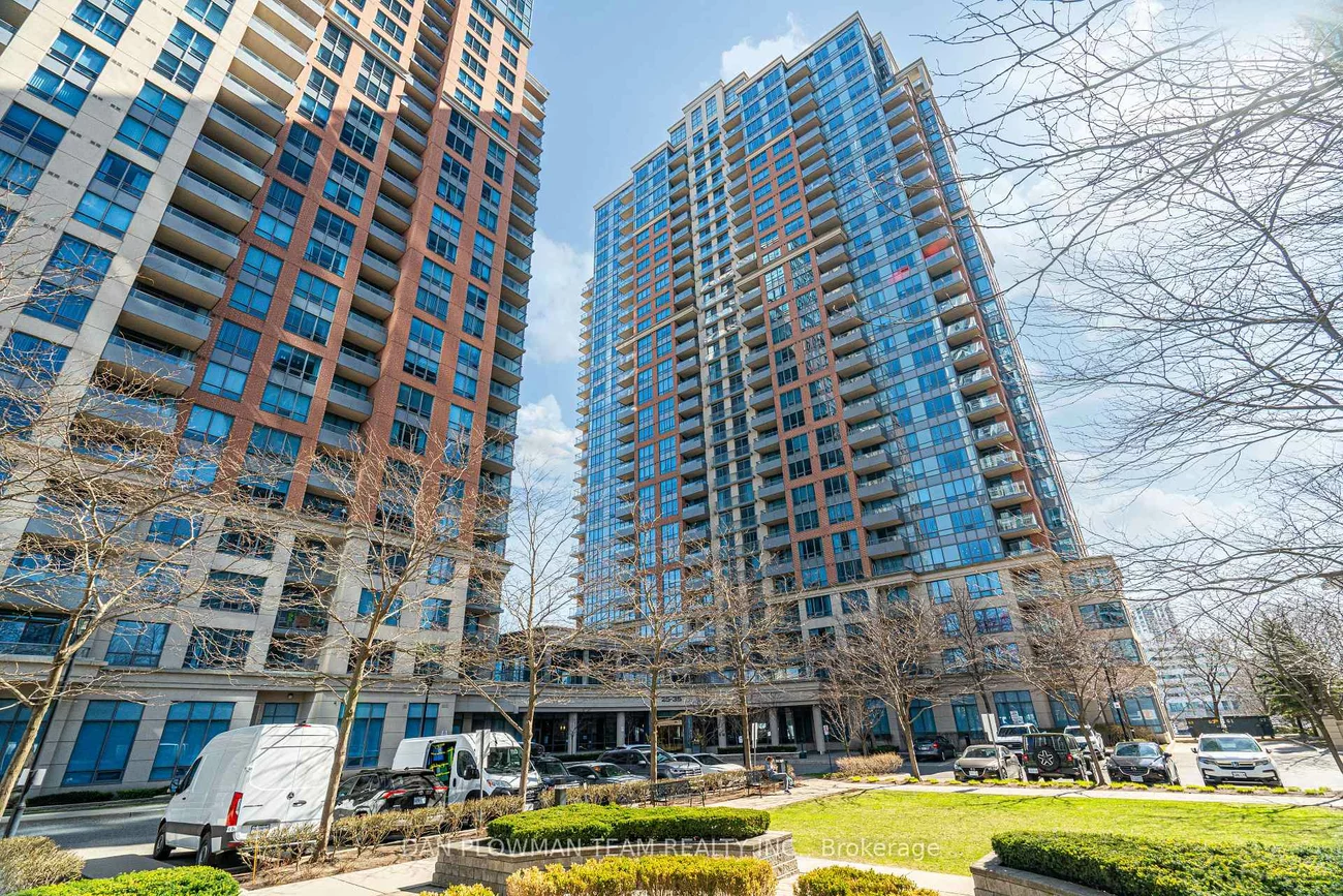 35, Viking, Islington-City Centre West, Toronto