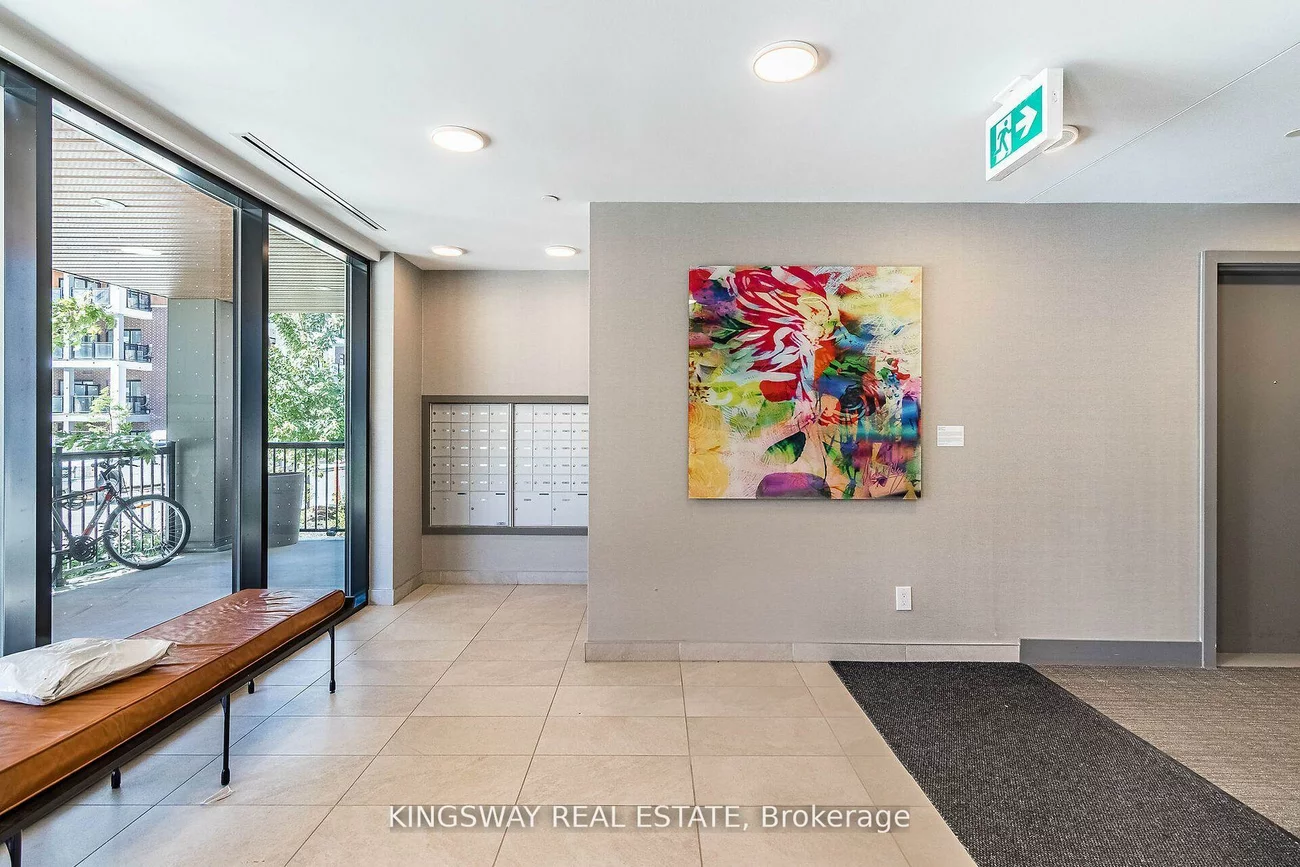 120, Canon Jackson, Brookhaven-Amesbury, Toronto