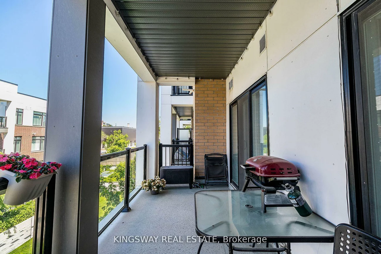 120, Canon Jackson, Brookhaven-Amesbury, Toronto
