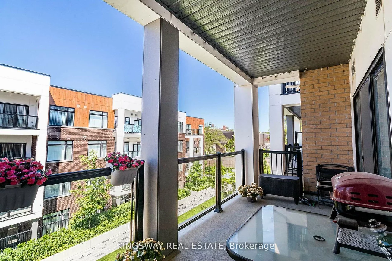 120, Canon Jackson, Brookhaven-Amesbury, Toronto