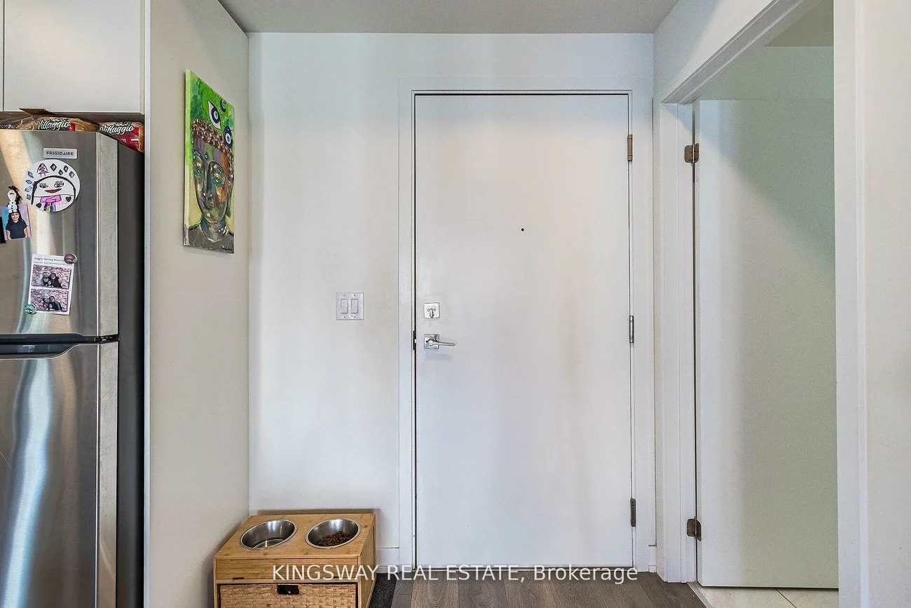120, Canon Jackson, Brookhaven-Amesbury, Toronto