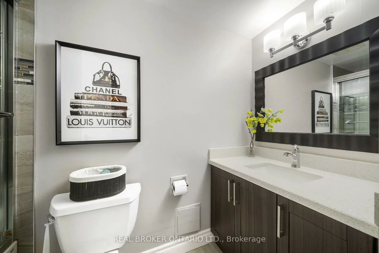 10, Markbrook, Mount Olive-Silverstone-Jamestown, Toronto