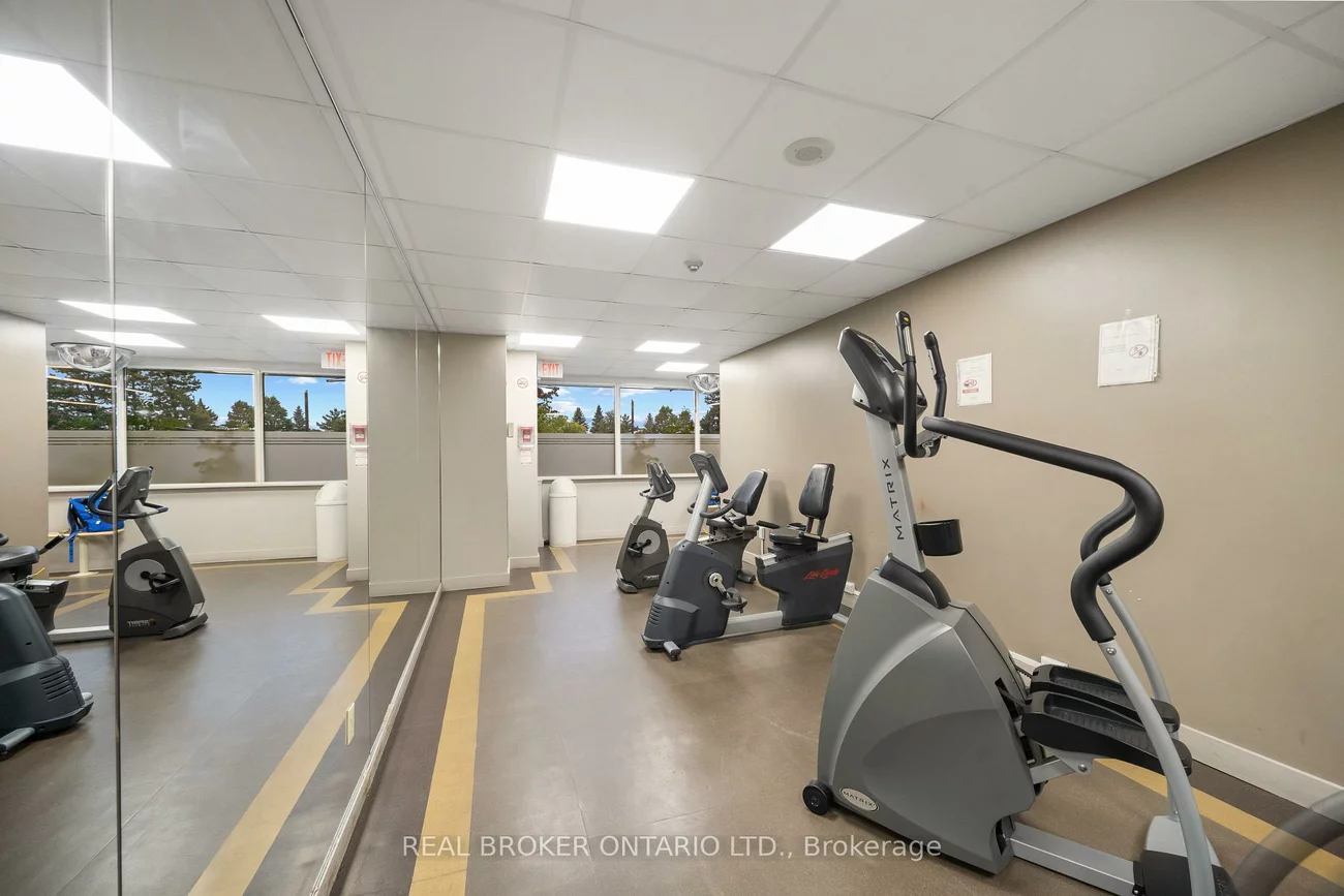 10, Markbrook, Mount Olive-Silverstone-Jamestown, Toronto