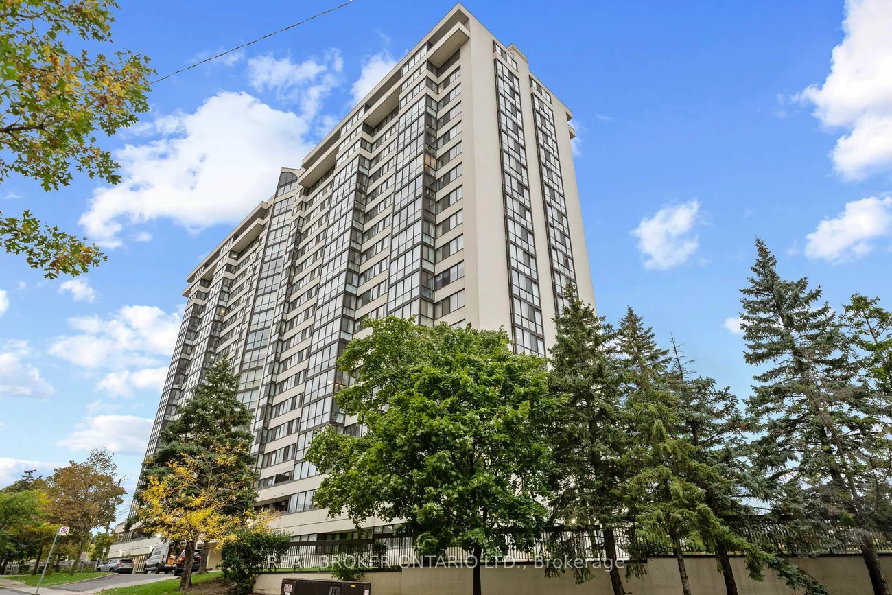 10, Markbrook, Mount Olive-Silverstone-Jamestown, Toronto