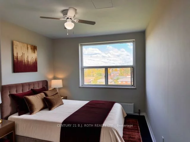 50, Gulliver, Brookhaven-Amesbury, Toronto
