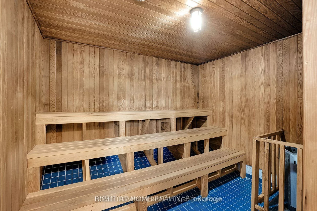 360, Ridelle, Briar Hill-Belgravia, Toronto