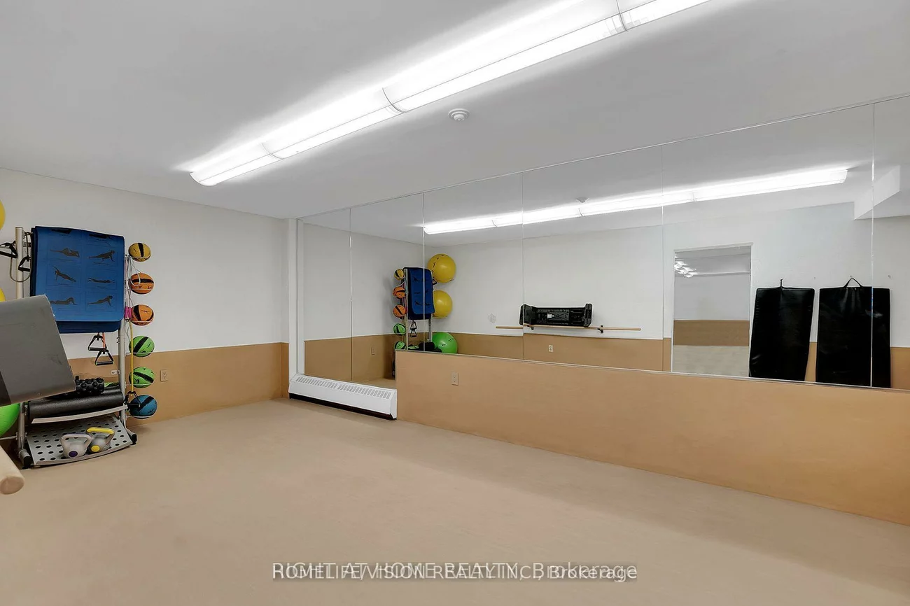 360, Ridelle, Briar Hill-Belgravia, Toronto