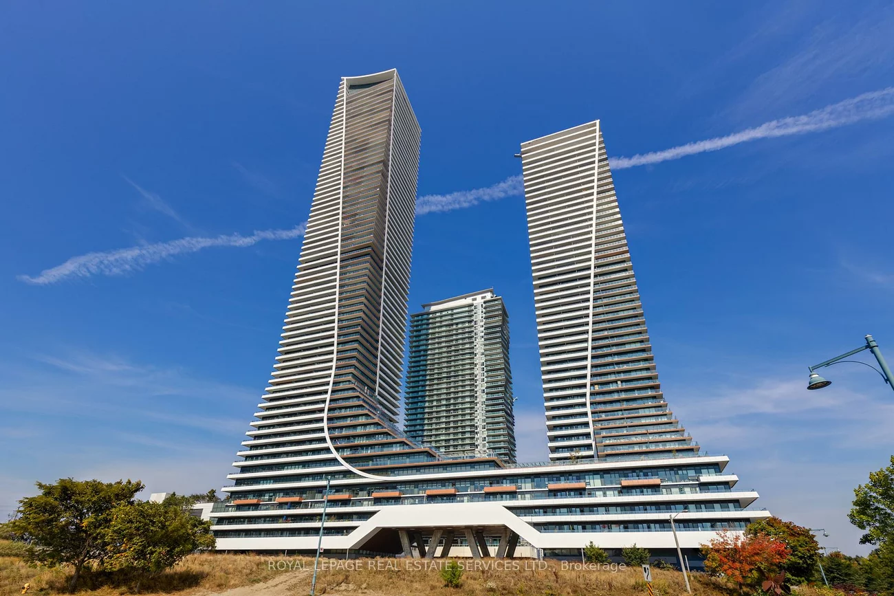20, Shore Breeze, Mimico, Toronto