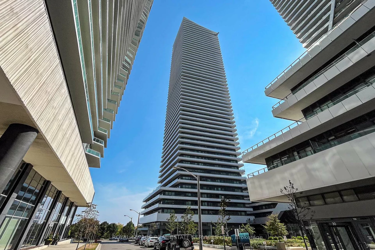 20, Shore Breeze, Mimico, Toronto