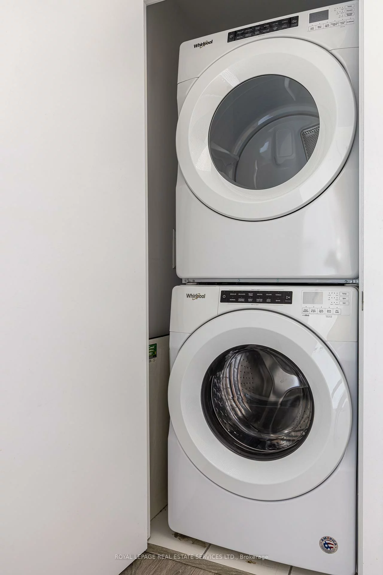 20, Shore Breeze, Mimico, Toronto