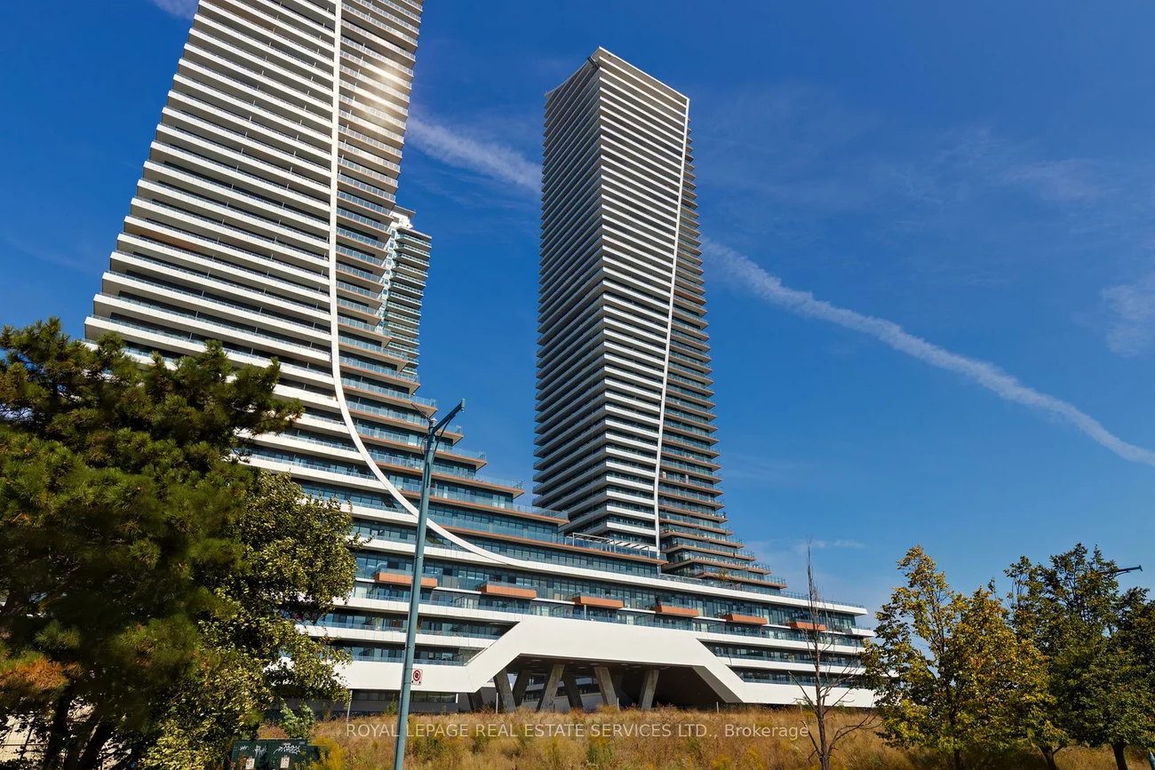 20, Shore Breeze, Mimico, Toronto