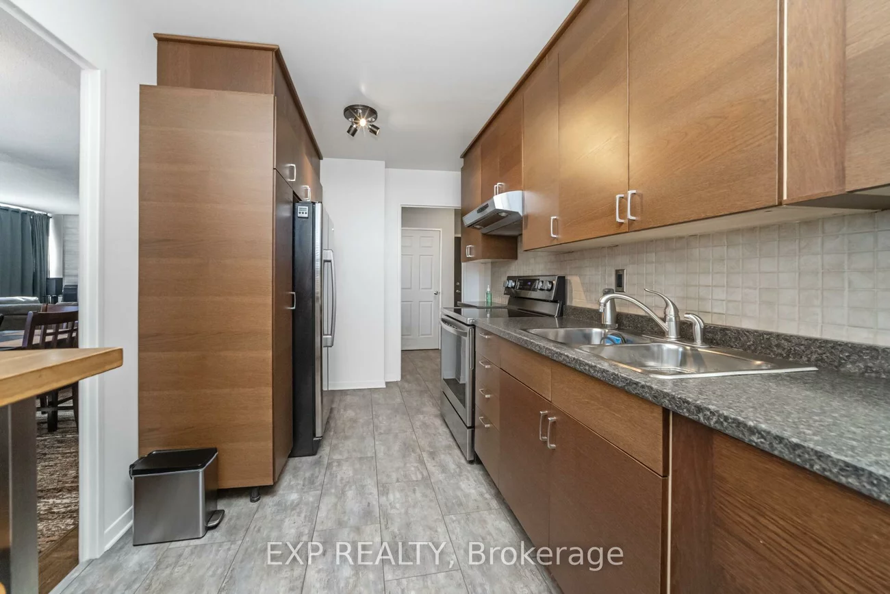 451, WESTMALL, Etobicoke West Mall, Toronto