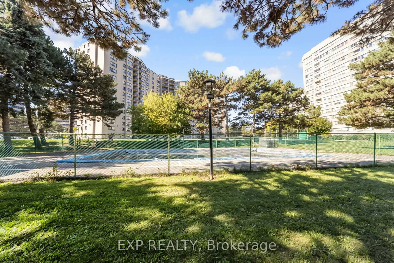 451, WESTMALL, Etobicoke West Mall, Toronto