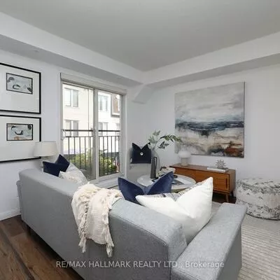 18, Laidlaw, South Parkdale, Toronto