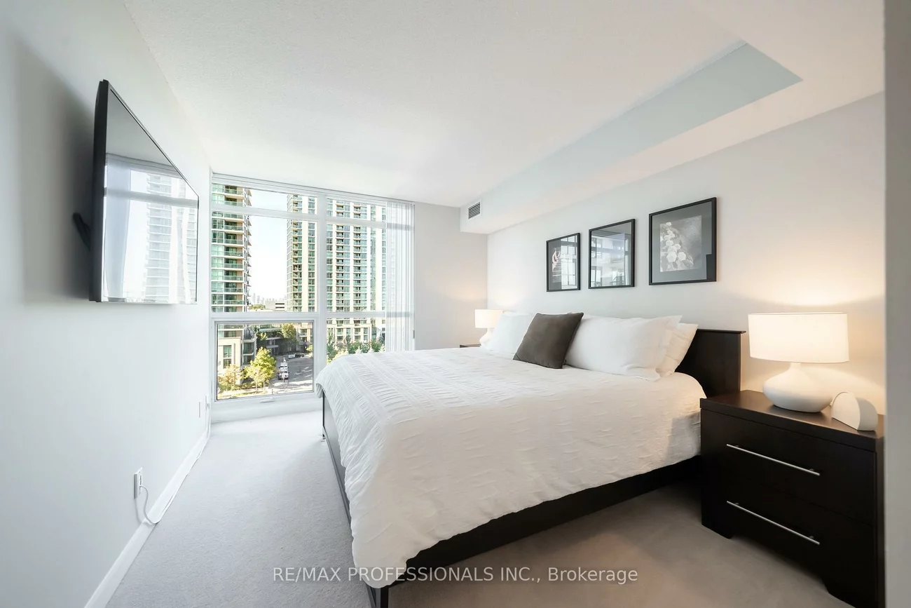 205, Sherway Gardens, Islington-City Centre West, Toronto