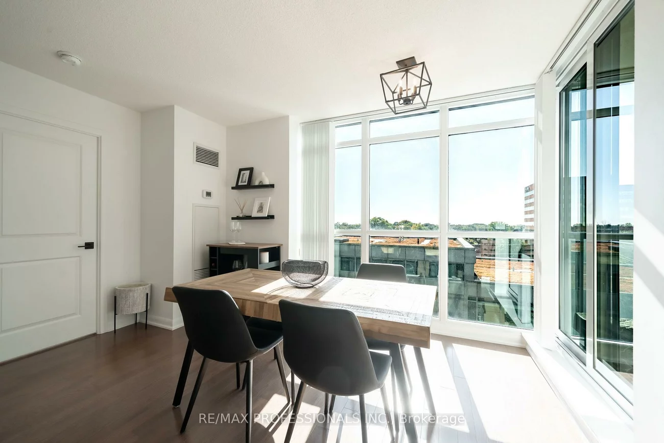 205, Sherway Gardens, Islington-City Centre West, Toronto