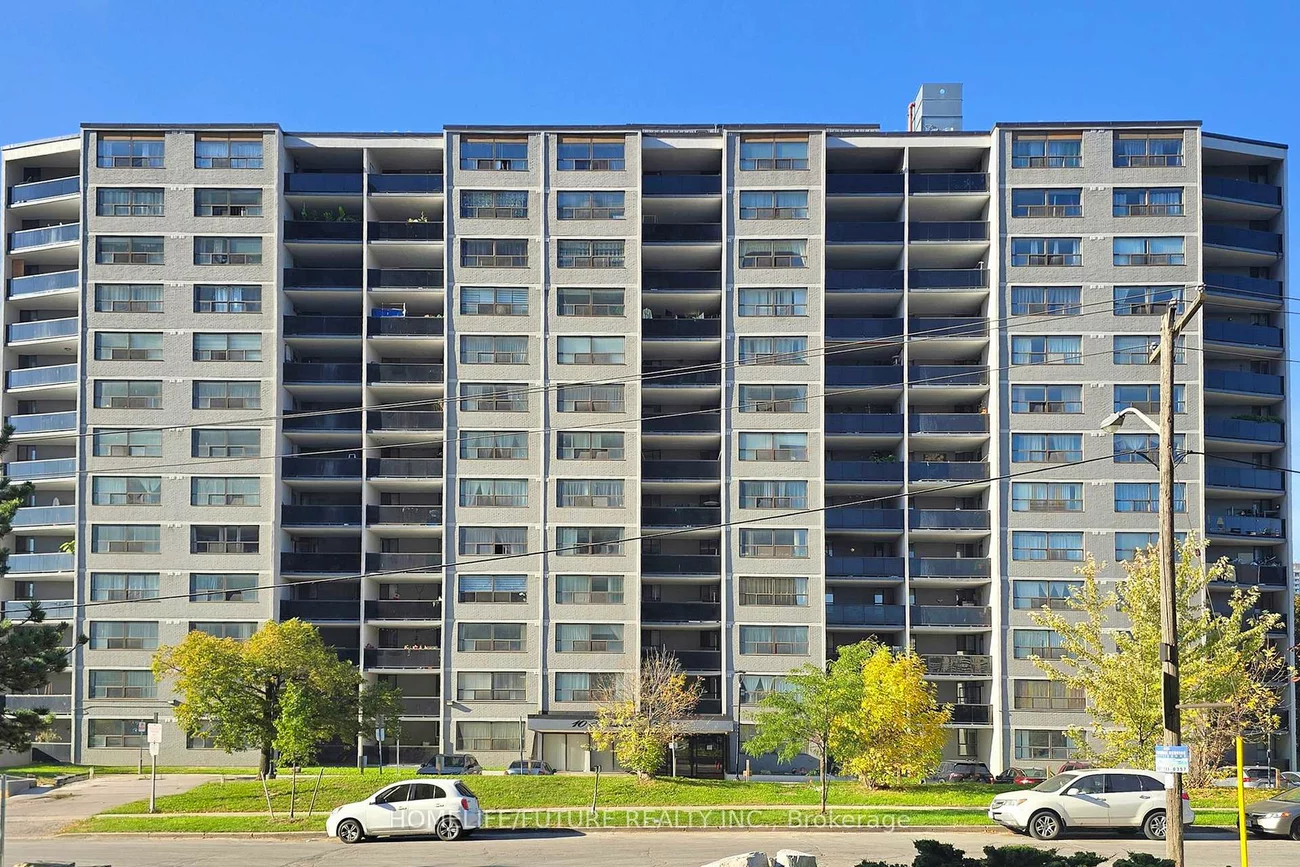 10, Tobermory, Black Creek, Toronto