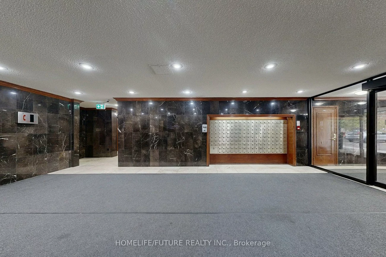 10, Tobermory, Black Creek, Toronto