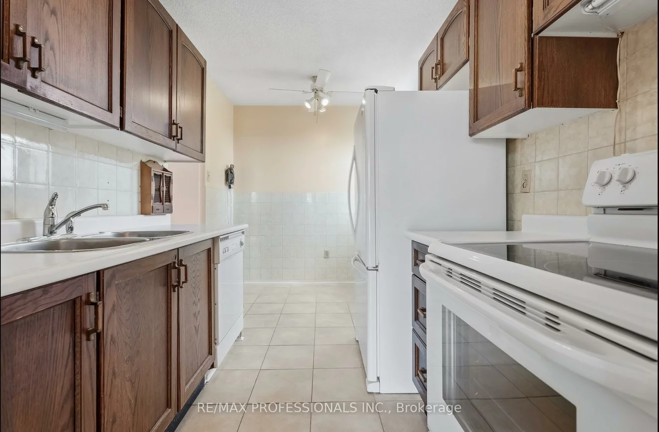 2130, Weston, Weston, Toronto