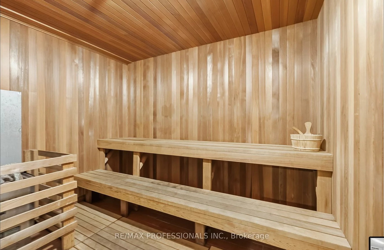 2130, Weston, Weston, Toronto