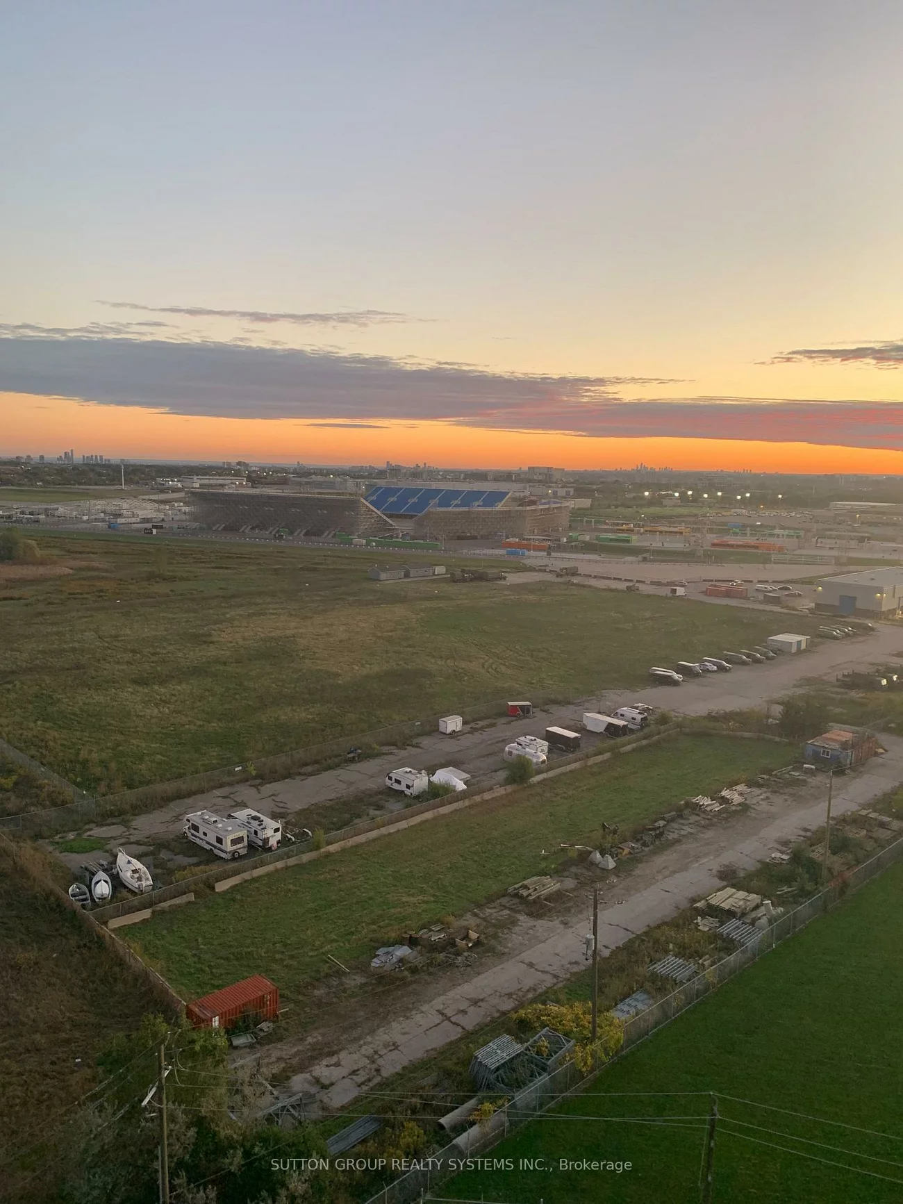 1070, Sheppard, York University Heights, Toronto