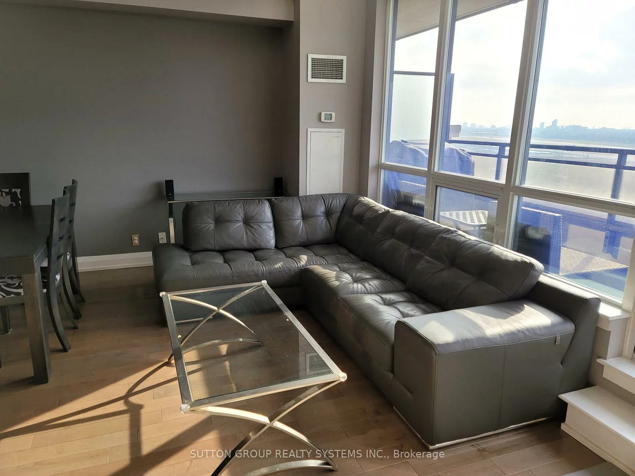 1070, Sheppard, York University Heights, Toronto