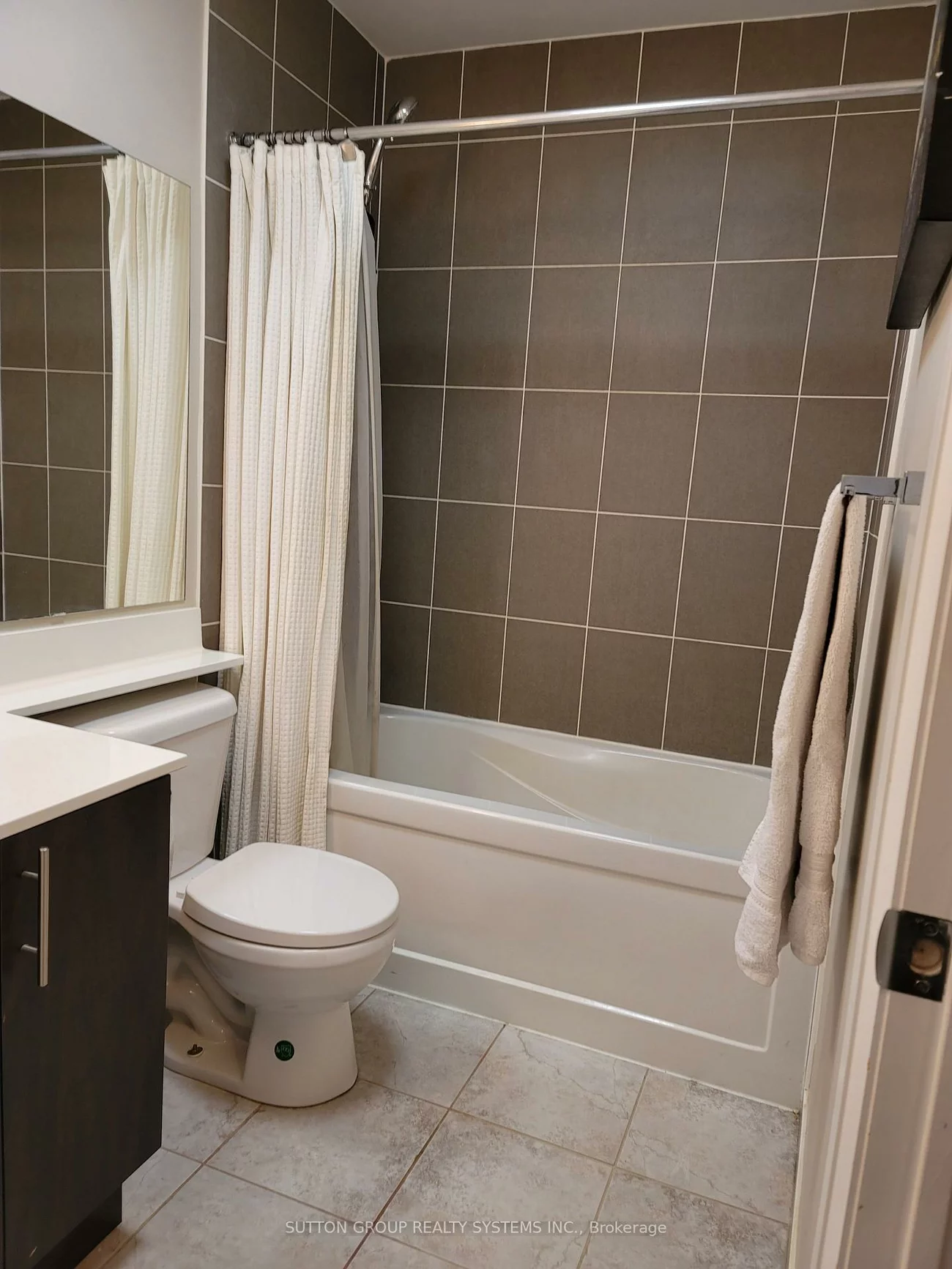 1070, Sheppard, York University Heights, Toronto