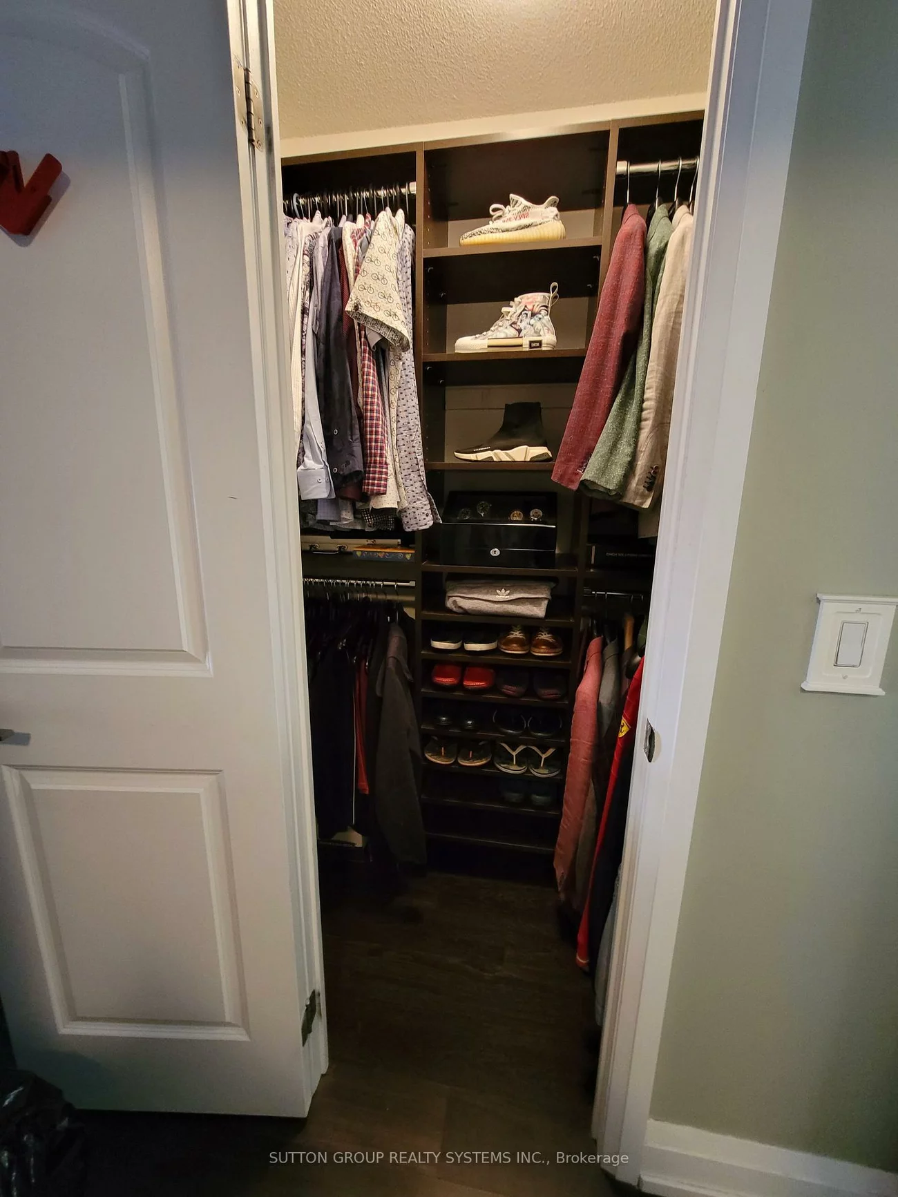 1070, Sheppard, York University Heights, Toronto